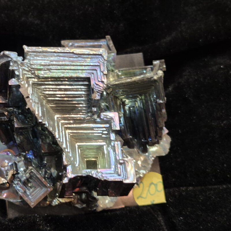 Bismuth trémies irisées2