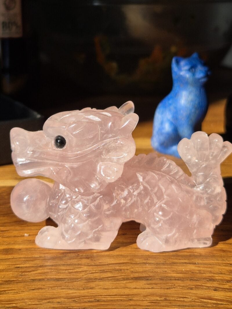Dragon quartz rose