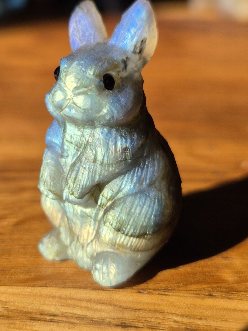 Lapin en labradorite