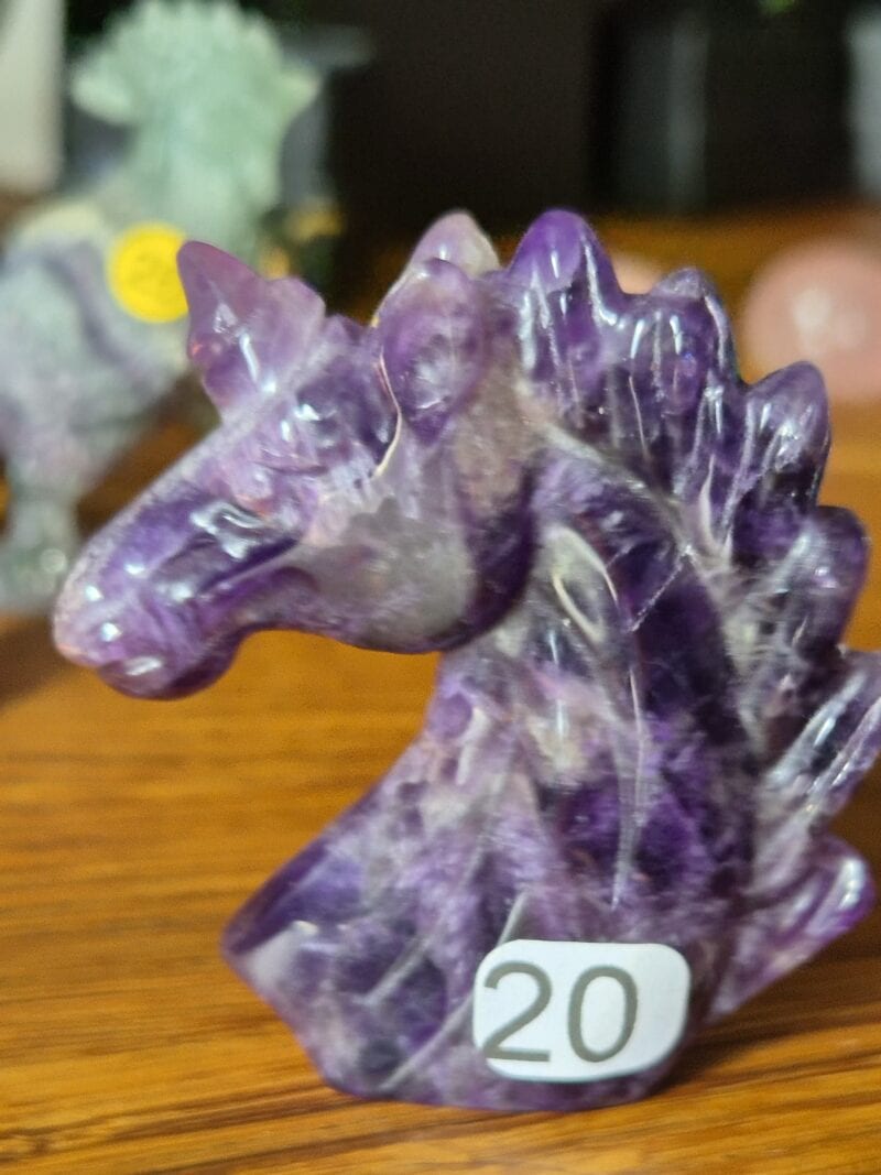 Licorne en Améthyste 