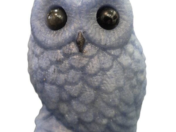 Chouette en quartz bleu