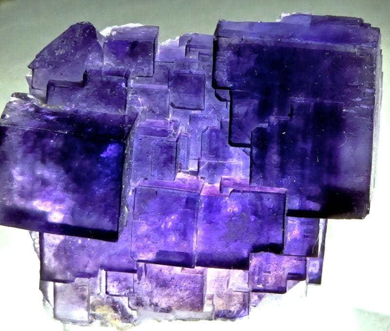 Fluorite violette Akesu mine