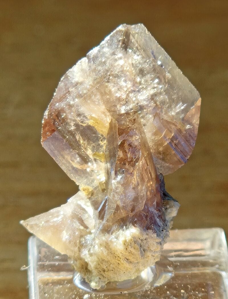 Axinite cristal limpide