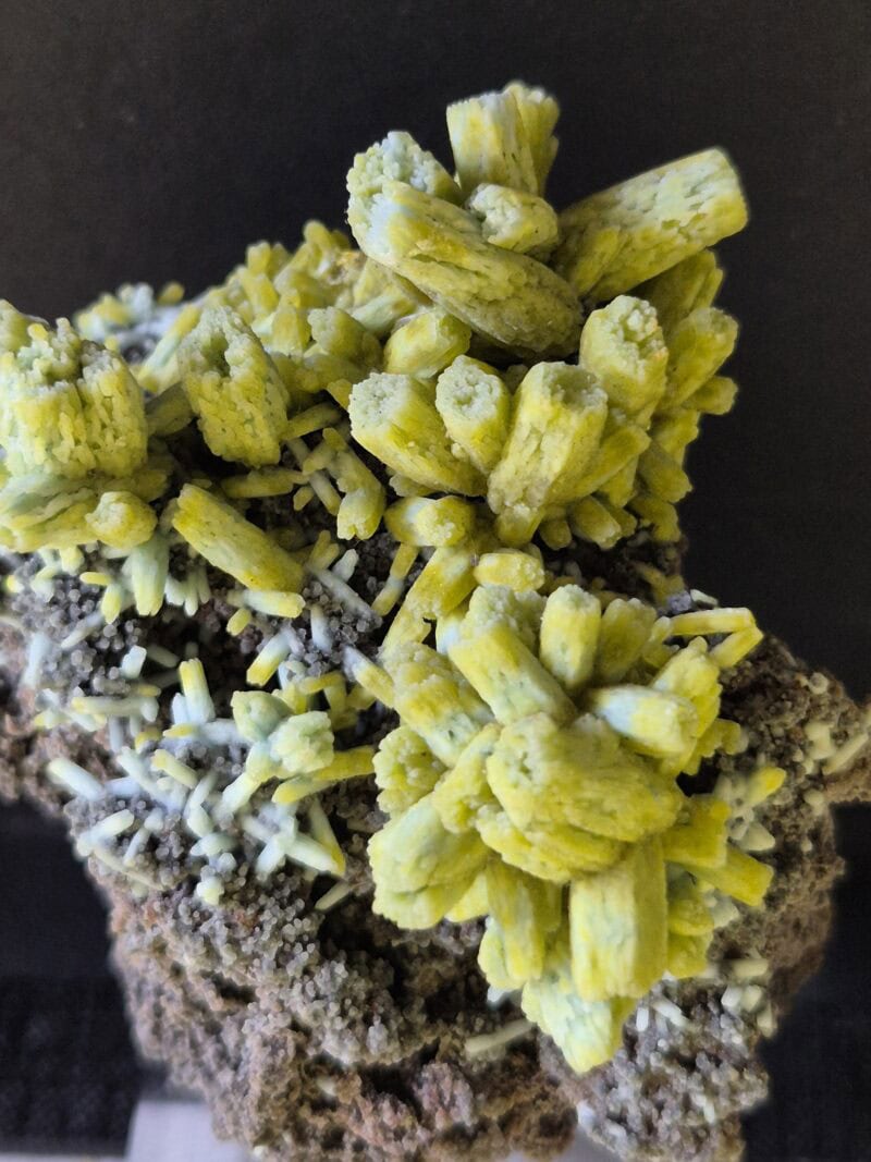 Pyromorphite var Plubogummite