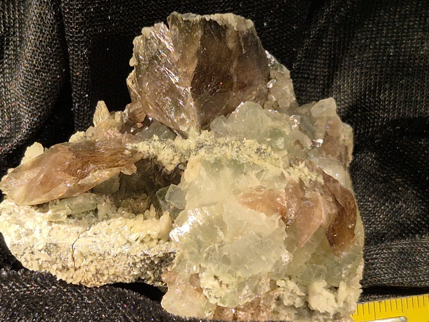 Prehnite Bissolite Axinite Oisans