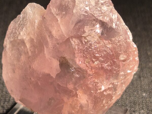 Fluorite rose aiguille de l'éboulement