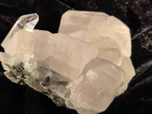 Calcite Quartz Font Poulain
