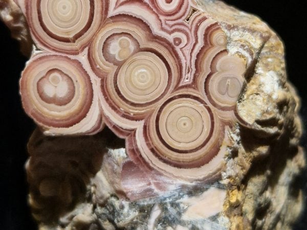 Rhodochrosite polie