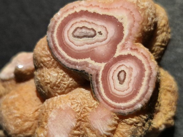 Rhodochrosite polie Capillitas