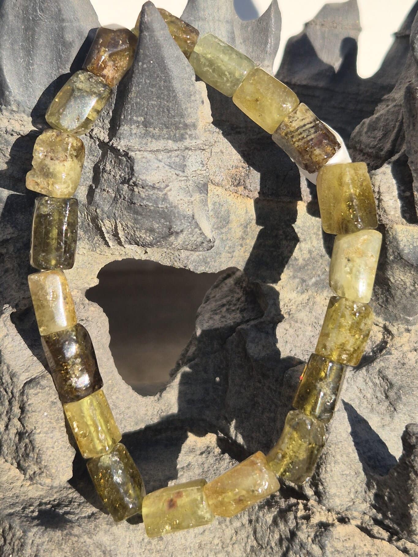 Bracelet Grenat vert tube