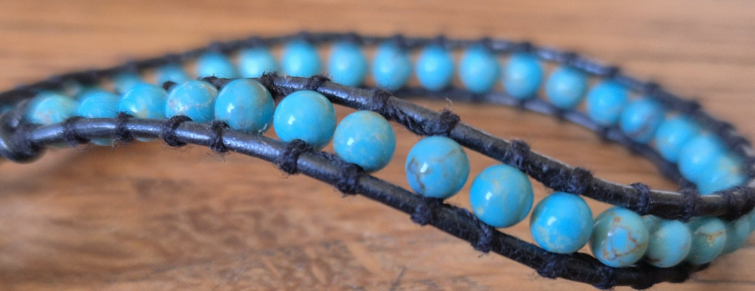 Bracelet Turquoise 4mm cuir