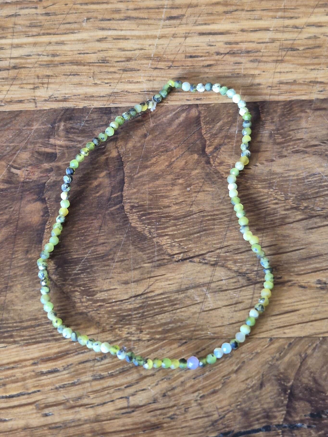 Bracelet Epidote facettée 2mm