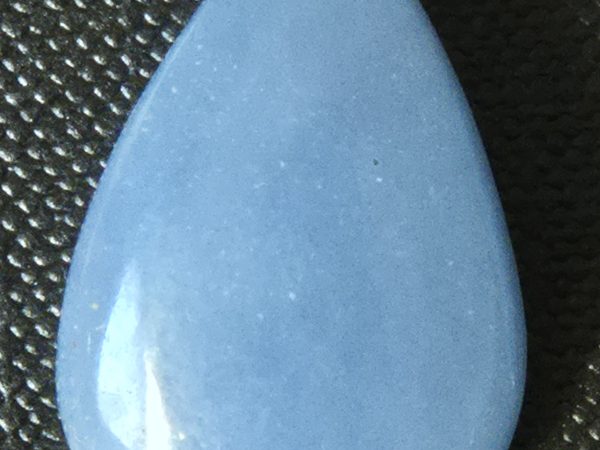 Angelite cabochon goutte
