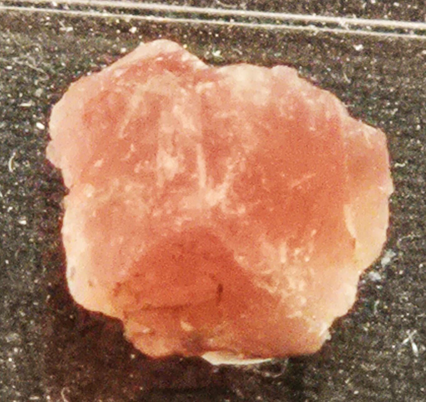 Fluorite octaèdre rose n6