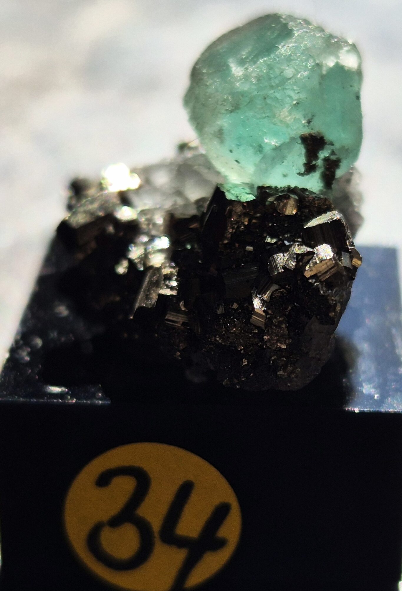 Fluorite Milpo n34 – Image 2