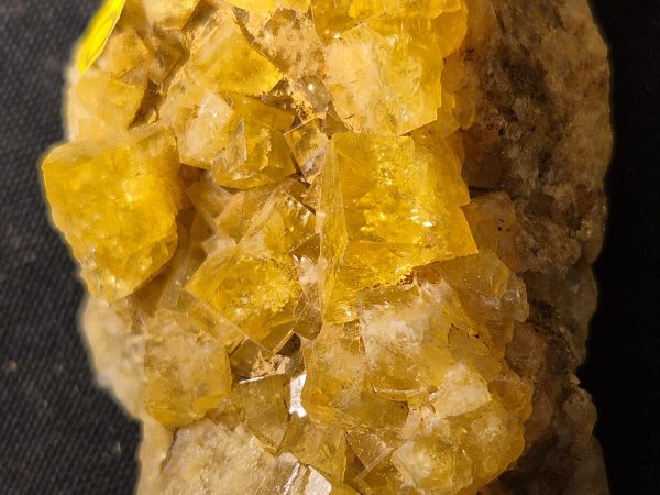 Fluorite filon jaune Valzergues