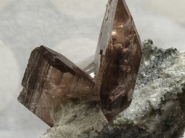 Axinite cristaux limpides