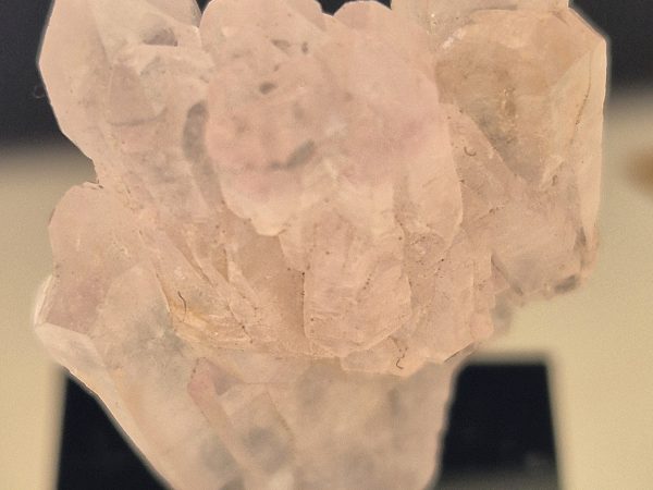Quartz rose cristallisé n9