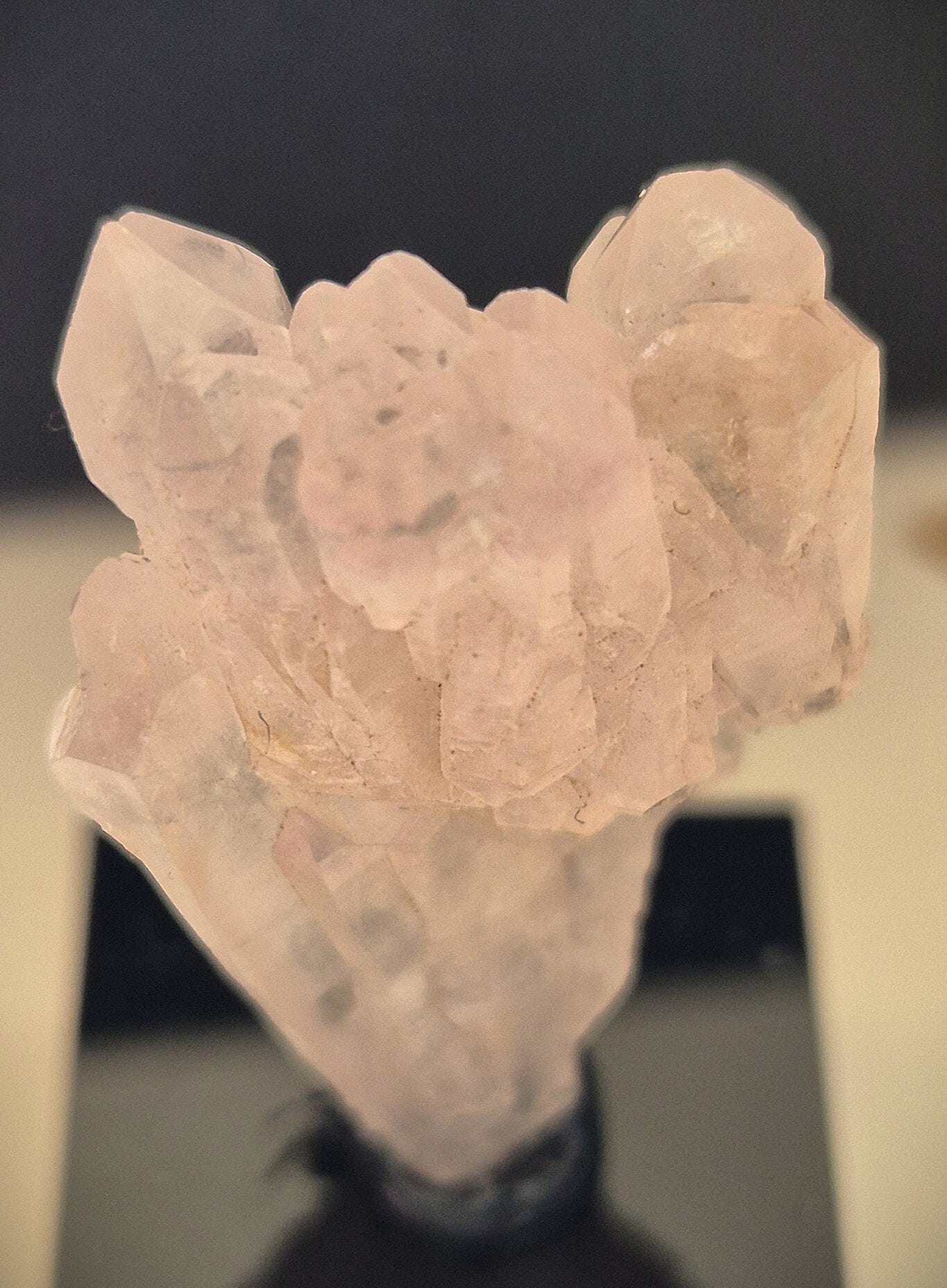 Quartz rose cristallisé n9