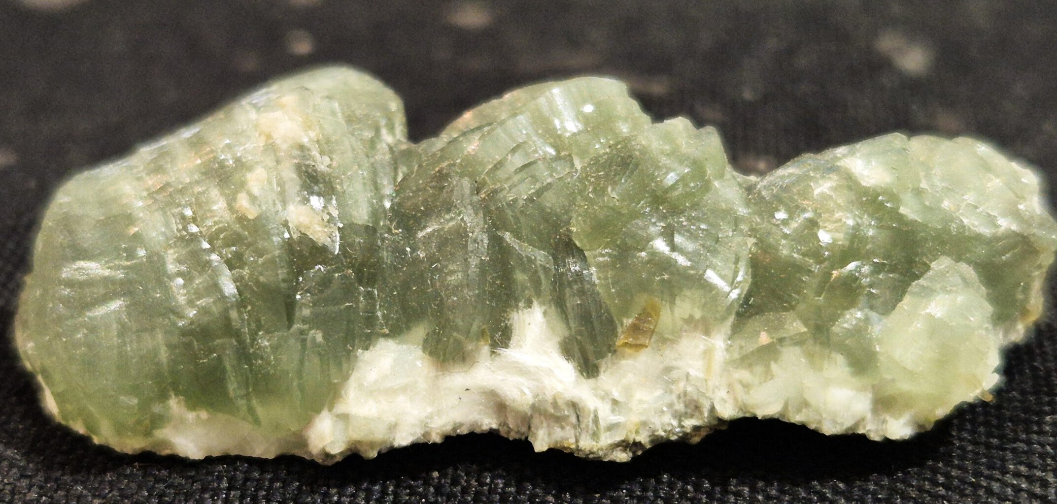 Prehnite Bissolite Oisans n1 – Image 3