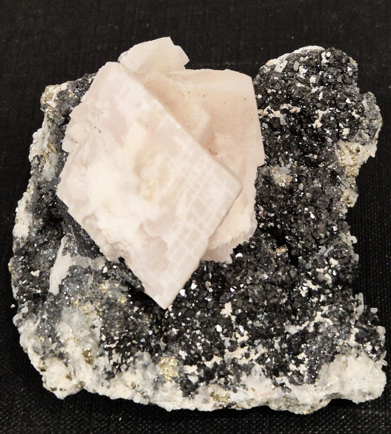 Manganocalcite Sphalérite n1