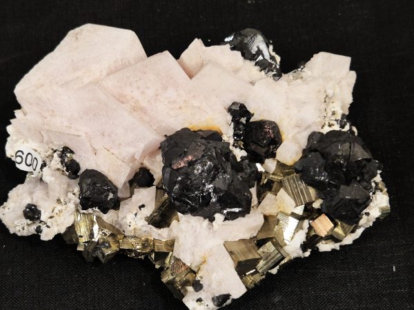 Pyrite Manganocalcite Sphalérite