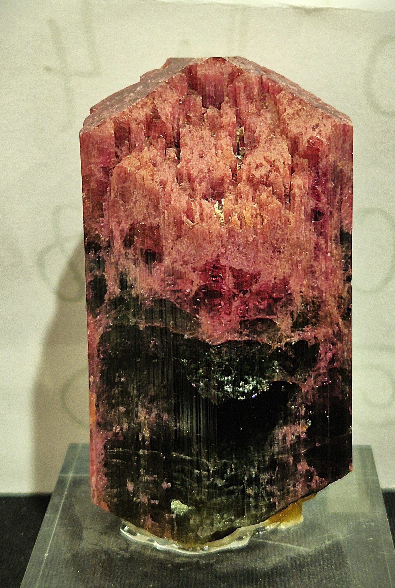 Rubellite Minas