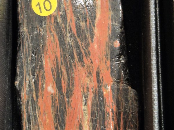 Tourmaline noire hématoïde n1