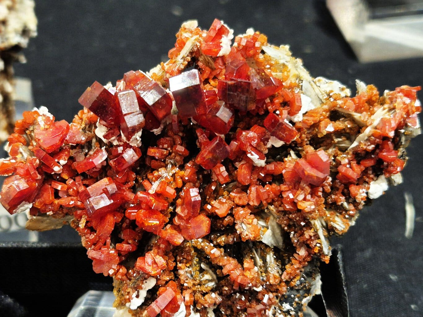 Vanadinite Midelt n4 – Image 3