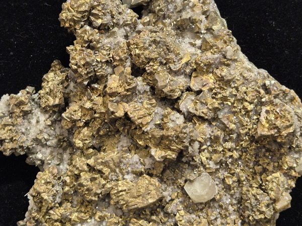 Chalcopyrite et Apatite