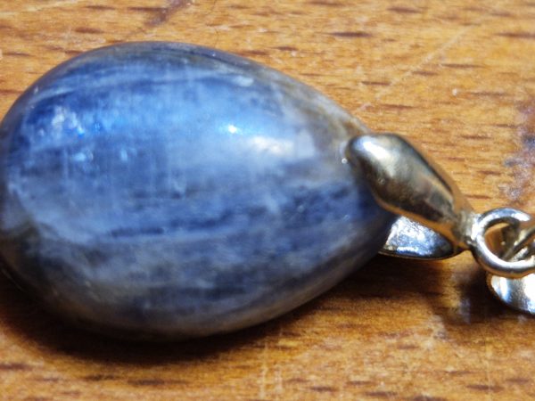 Cyanite cabochon