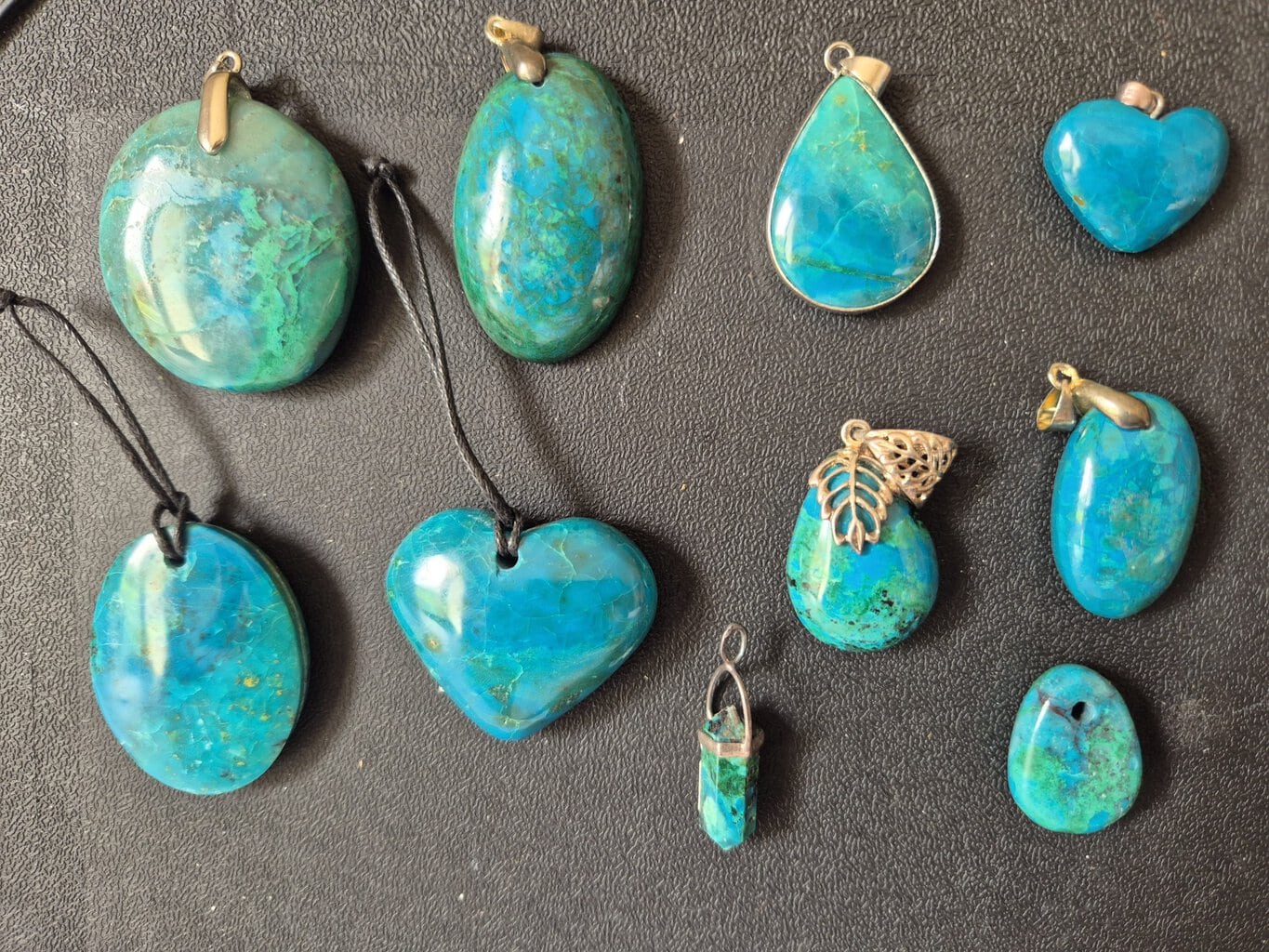 Chrysocolle ovale bélière