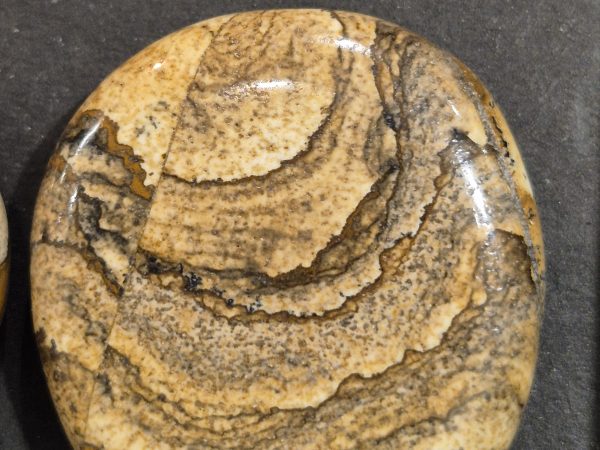 Jaspe paysage oval poli