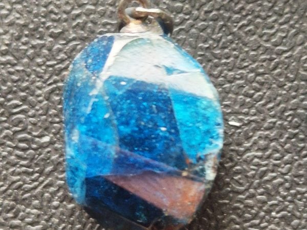 Apatite torsadée argent