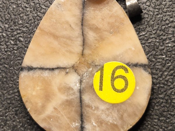 Andalousite pendentif