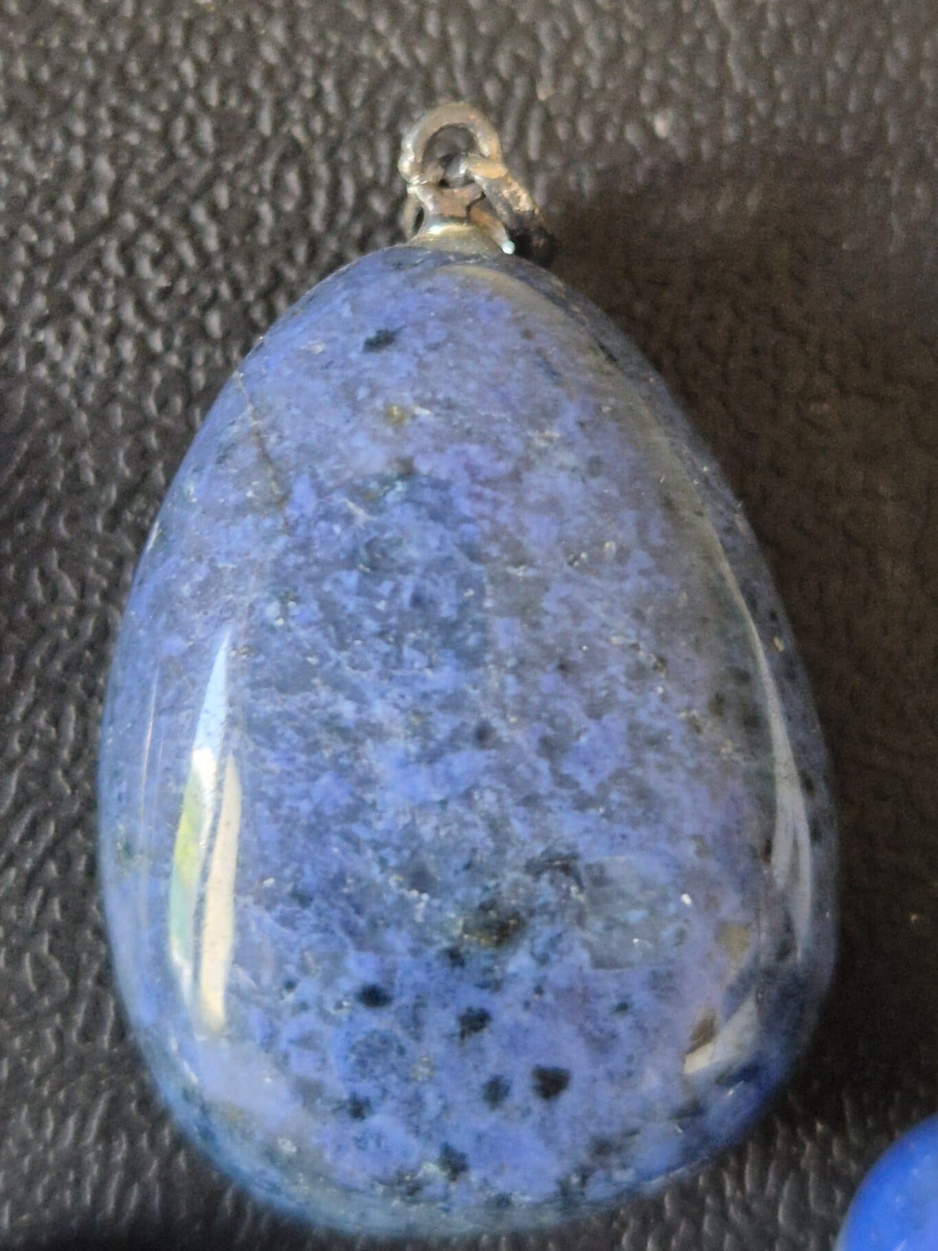 Dumortiérite argent