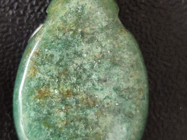 Fuchsite larme