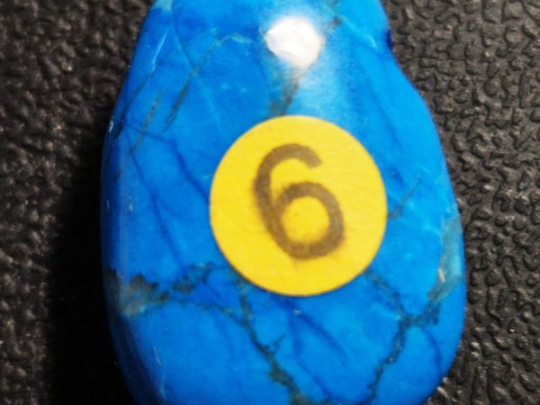 Howlite bleue larme