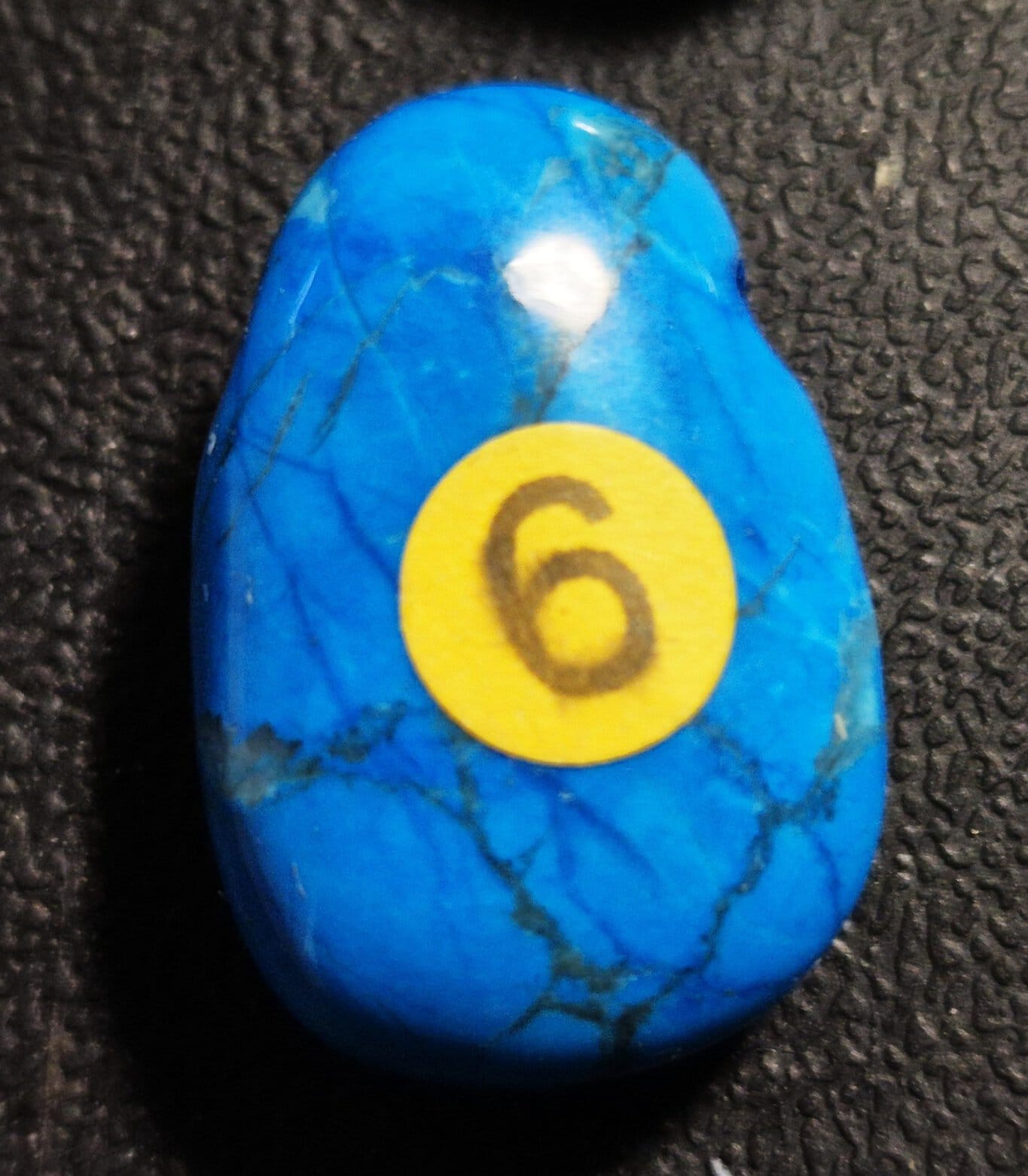 Howlite bleue larme