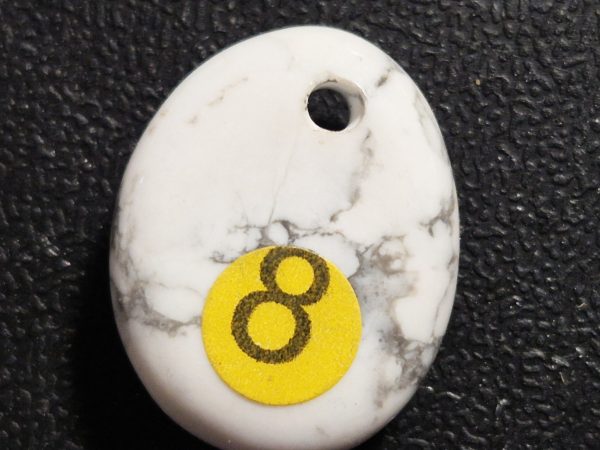 Howlite frontale