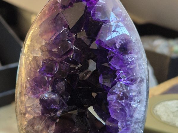 Oeuf Améthyste