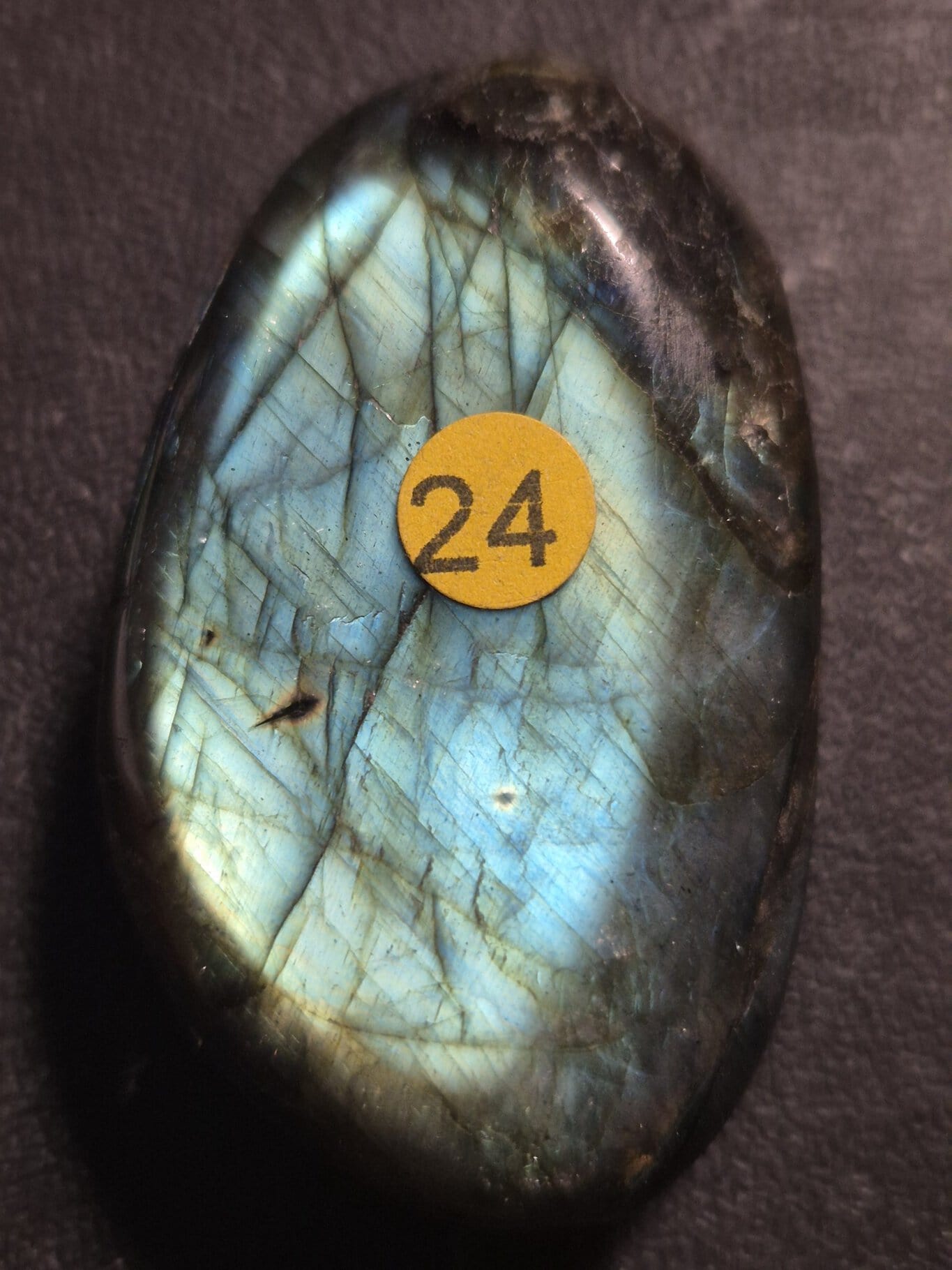 Labradorite roulée