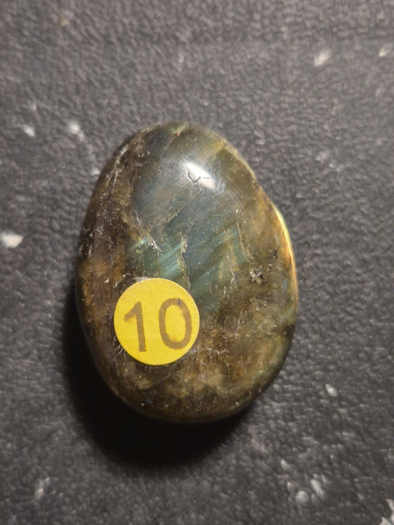 Labradorite goutte percée
