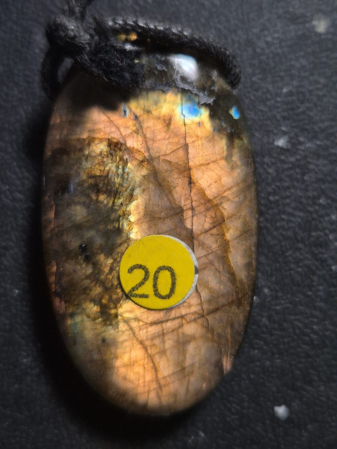 Labradorite grand ovale